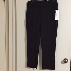 NWT Maurices IT FIT SMART Crop Pants